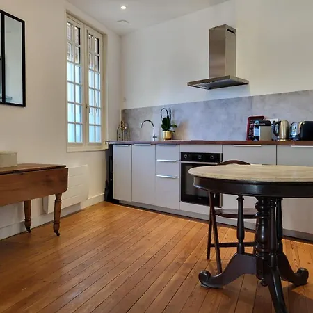 The Duke Apartment *